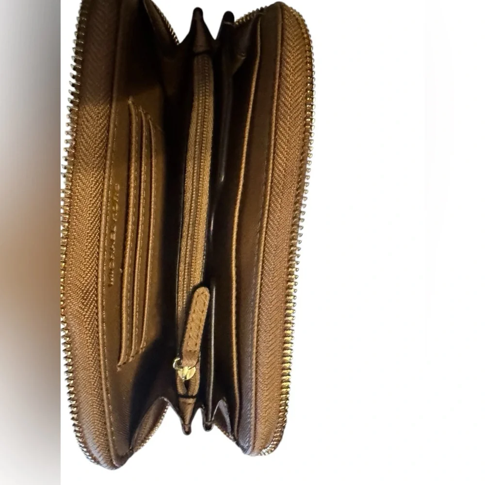 MICHAEL Michael Kors Jet Set Travel Large wallet - Picture 4 of 10